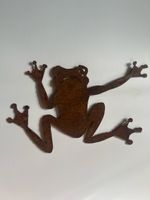 Rostiger Metallfrosch Gartendeko 