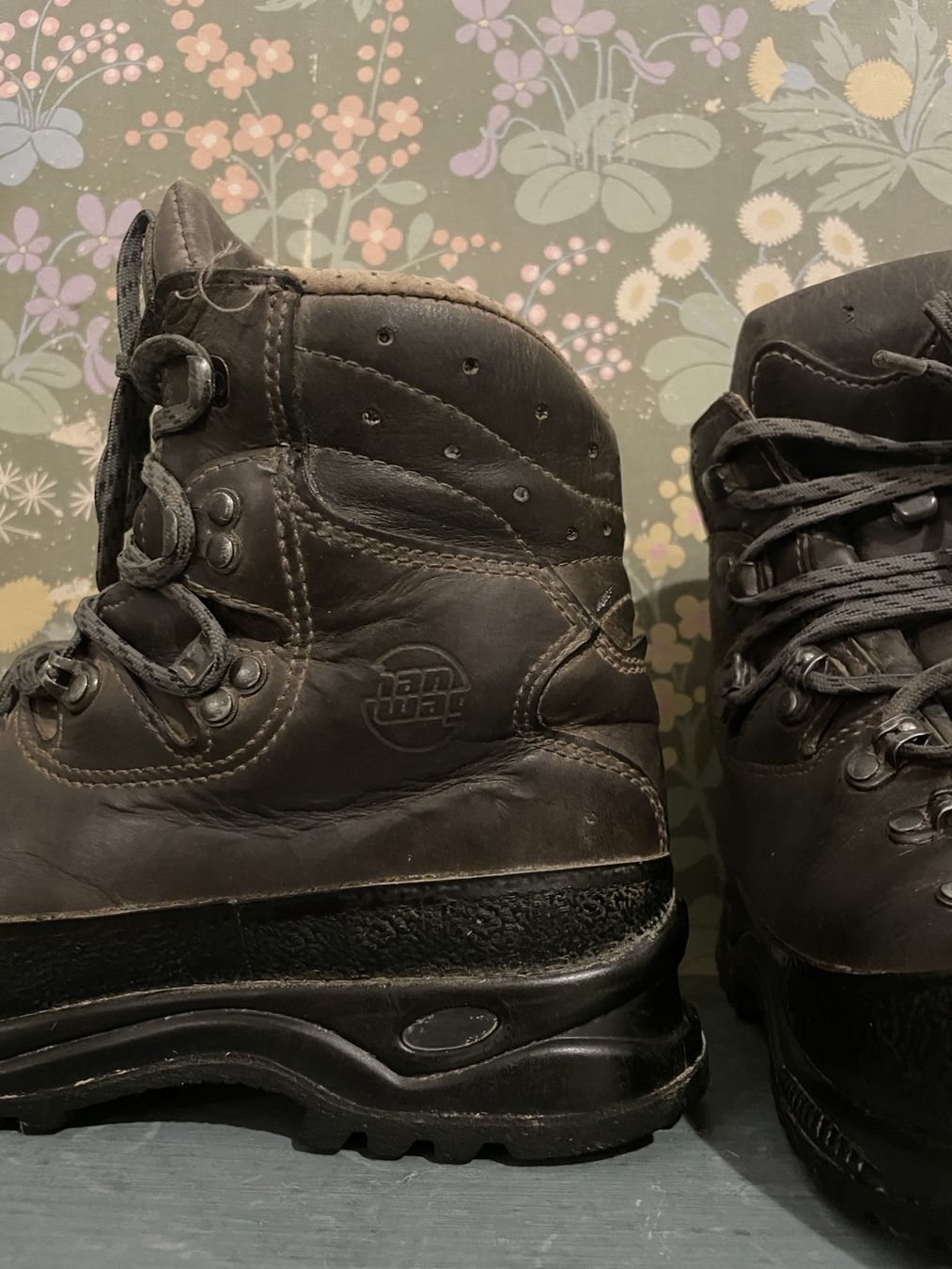 Hanwag Scarpe da donna: Wanderschuh Hanwag gr. 39,5 – Usato da Basel venduto da benu99 2