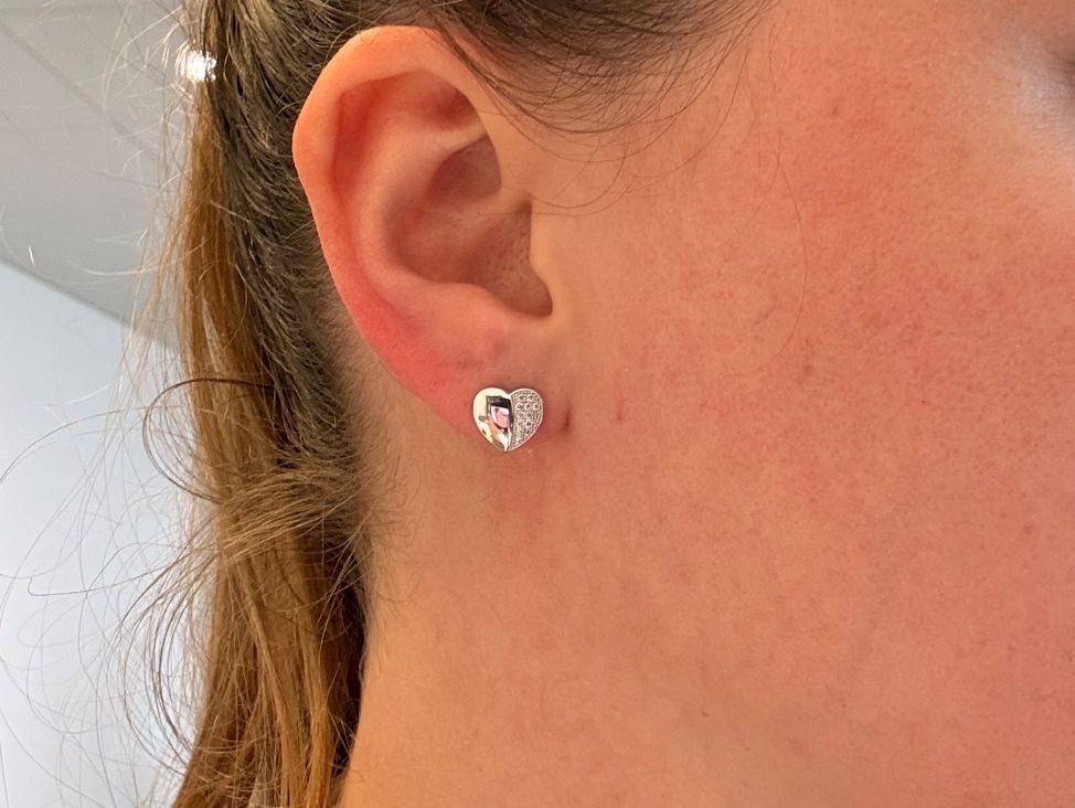 Orecchini pendenti & Orecchini a lobo: Herz Ohrstecker Silber 925 – Nuovo e nell'imballaggio originale da Zug venduto da gold.schmuck 1