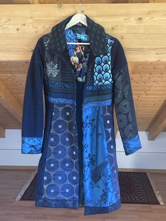 Manteau Desigual multicolore taille M bon état