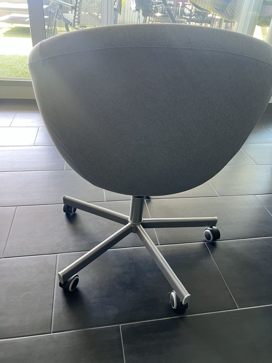 Ikea Sedie: Chaise pivotante  – Usato da Neyruz FR venduto da atppat 1