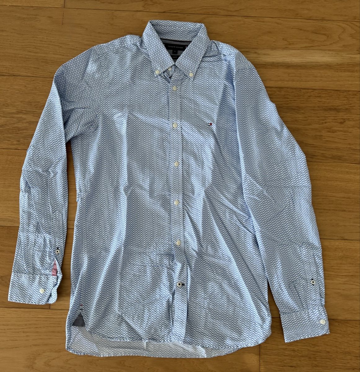 Tommy Hilfiger Camicie: Tommy Hilfiger Hemd  – Usato da Niedergösgen venduto da Lifestyle-85