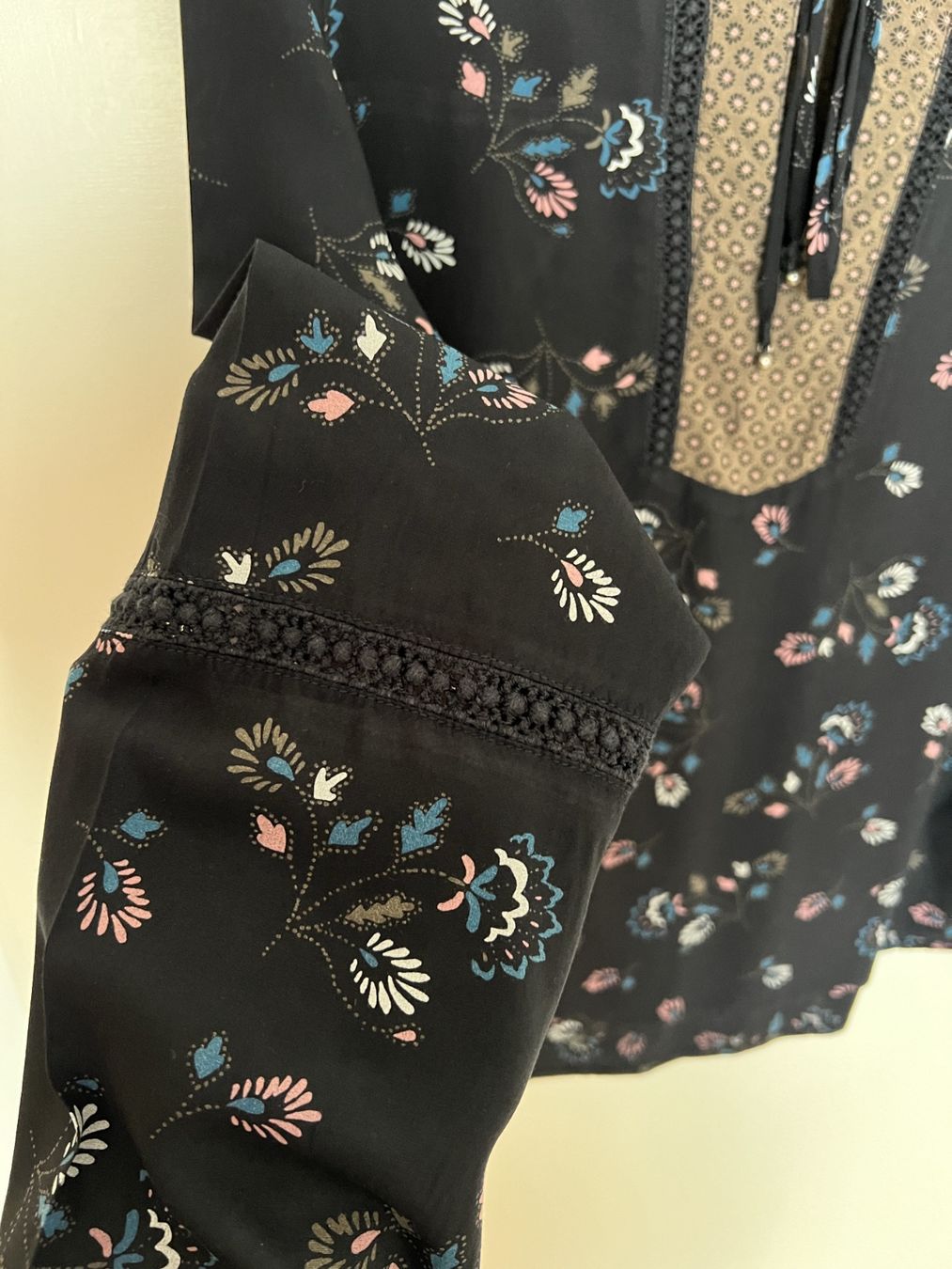 Camicette: YESSICA Blouse EUR 36 – Usato da Horgen venduto da linuxrp 8