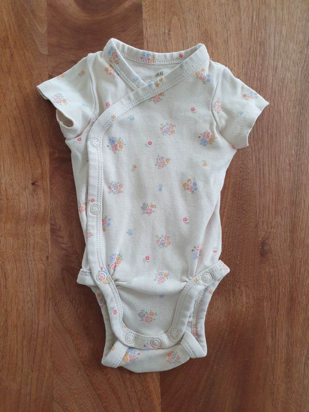 H&M Lotti & Set di vestiti: Süsses Baby-Set Mädchen 56 – Usato da Schwarzenberg LU venduto da alegria684 4