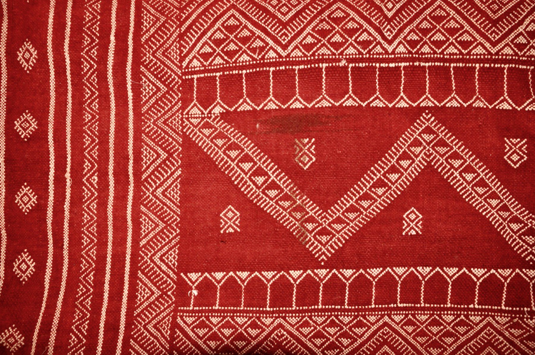 Tappeti: Grand tapis tissé et broché – Usato da morges venduto da Kus.design 2