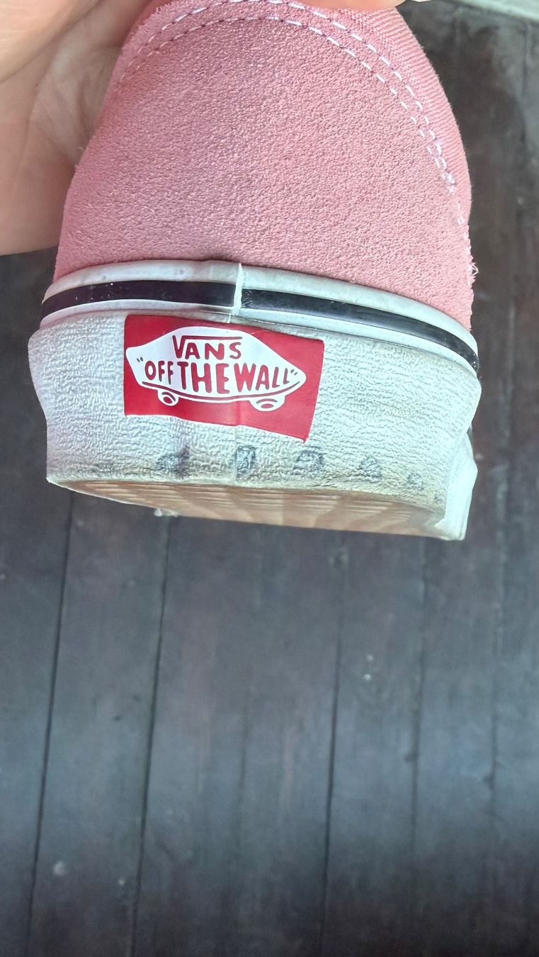 Vans Damenschuhe: Vans Grösse 40.5 – Gebraucht aus Zermatt von cacador 3