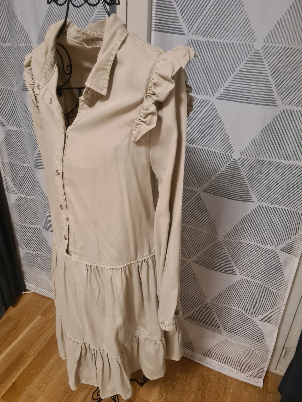 Vestiti: kleid von Sfera gr L – Nuovo (secondo la descrizione) da zürich venduto da janjaz 2