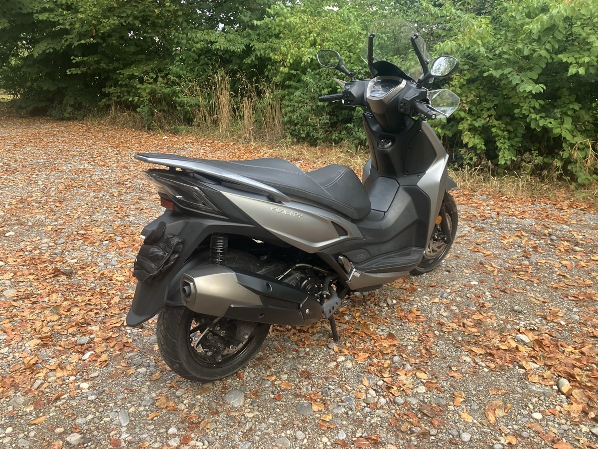 Kymco Scooters: Kymco Agility 300i R16 Plus  – Gebraucht aus Elsau von jessi82 3