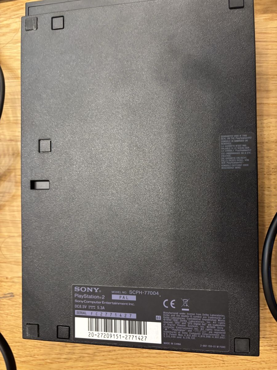 Sony Konsolen: Playstation 2 Set mit 8 Spielen – Gebraucht aus Basel von Lance81 1
