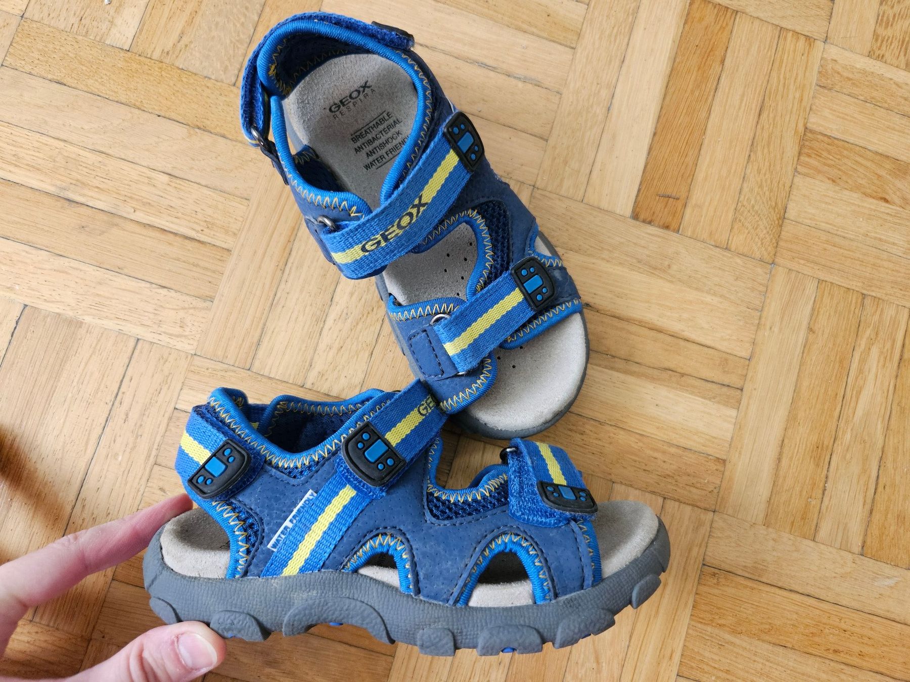 Geox Scarpe per ragazzi: Geox Respira Sandale Gr. 27 – Usato da Unterengstringen venduto da saraman 2