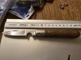 Antikes Klappmesser mit Holzgriff