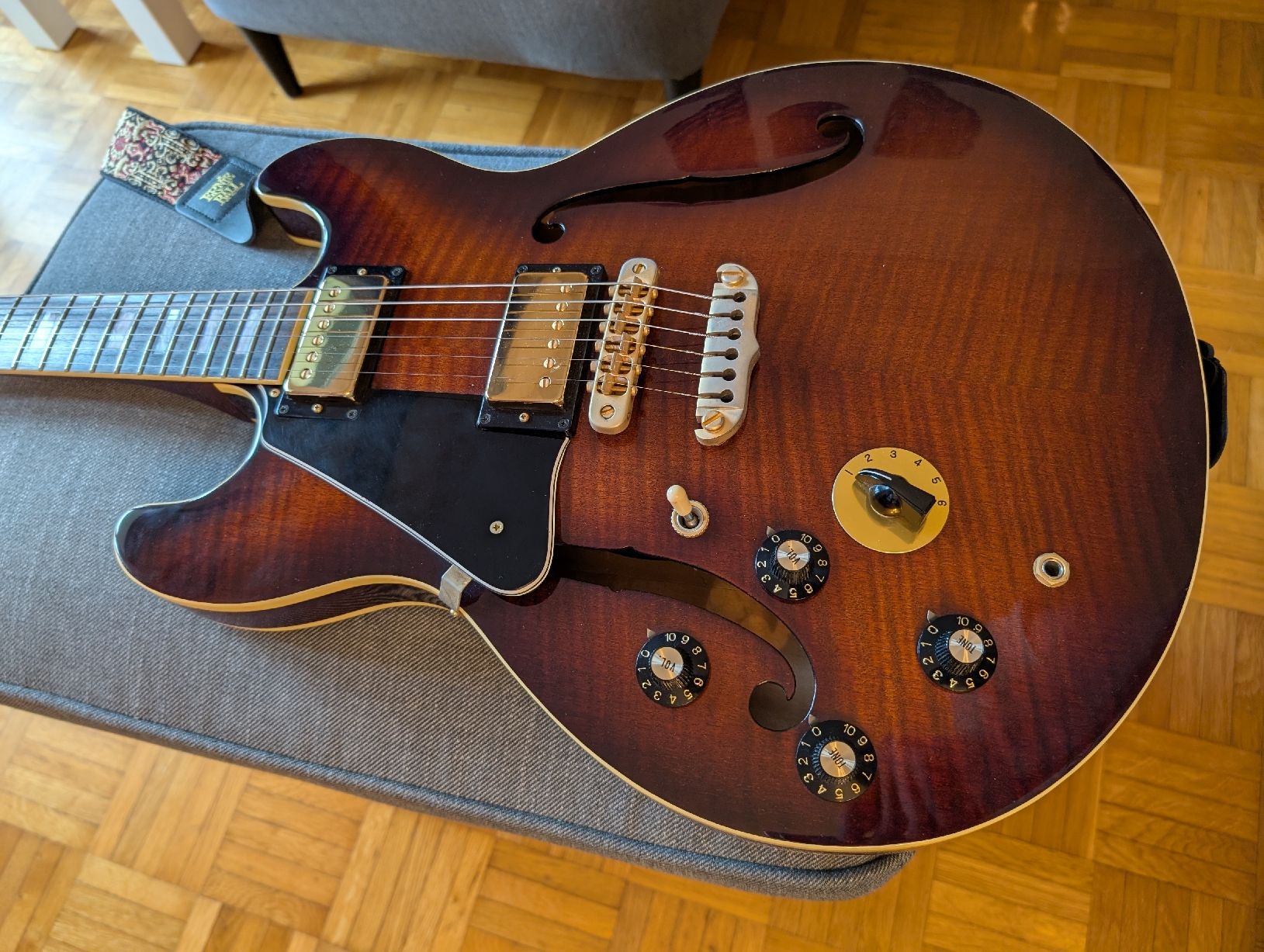 Aria Musikinstrumente: Gaucher Aria Pro II TA 50 – Gebraucht aus Ecublens VD von seb_gtr 5