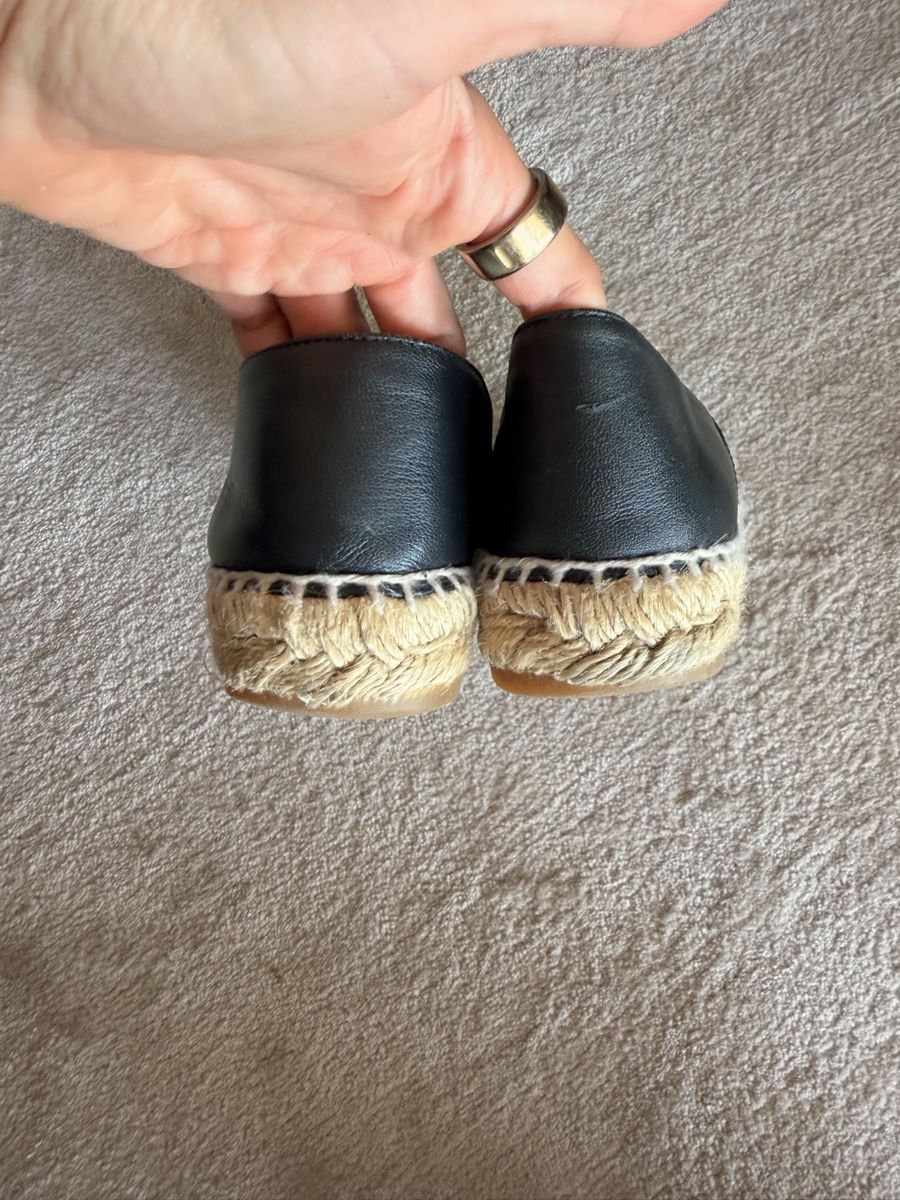 Chanel Damenschuhe: Espadrilles à Chanel noir 37 leather  – Gebraucht aus La Croix (Lutry) von secondhandZara 2