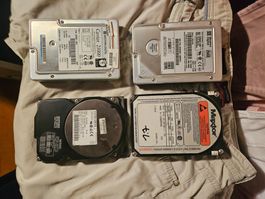 Festplatten: 2 Western Digital, 1Maxtor, 1 Fujitsu limited
