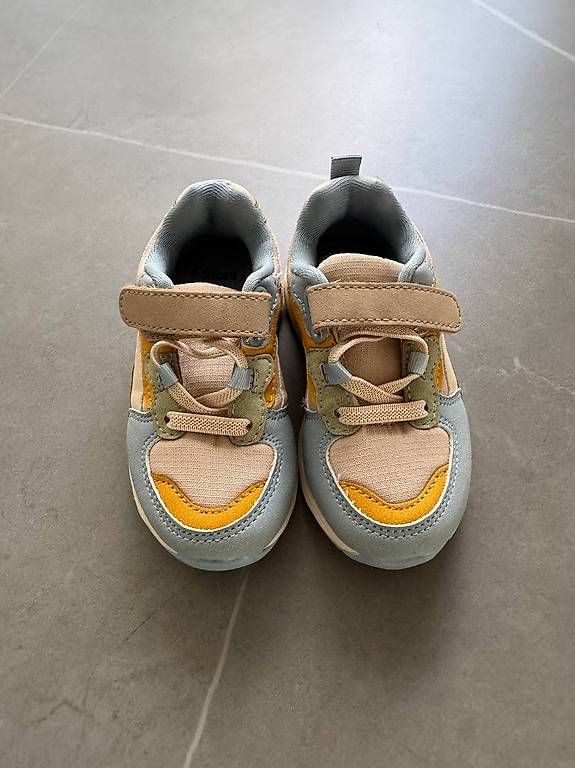 Scarpe per ragazzi: Baby Sportschuhe – Usato da Pratteln venduto da davidjg78