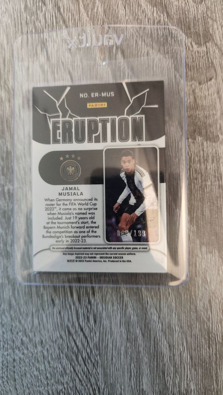 Panini Sammelbilder & Trading cards: Panini Obsidian 22/23 Jamal Musiala /199 mit Patch Eruption – Gebraucht aus St. Gallen von RudyundFloydCards 1