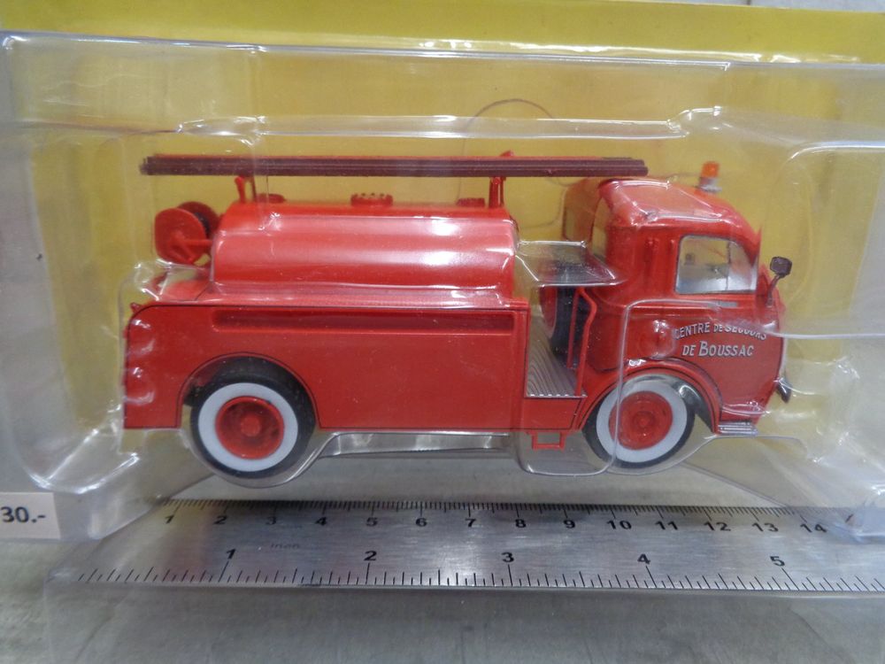 Camion Pompier Guinard Delahaye 163 - Modèle 1:43 Échelle - Collection Broussac Creuse - PB096