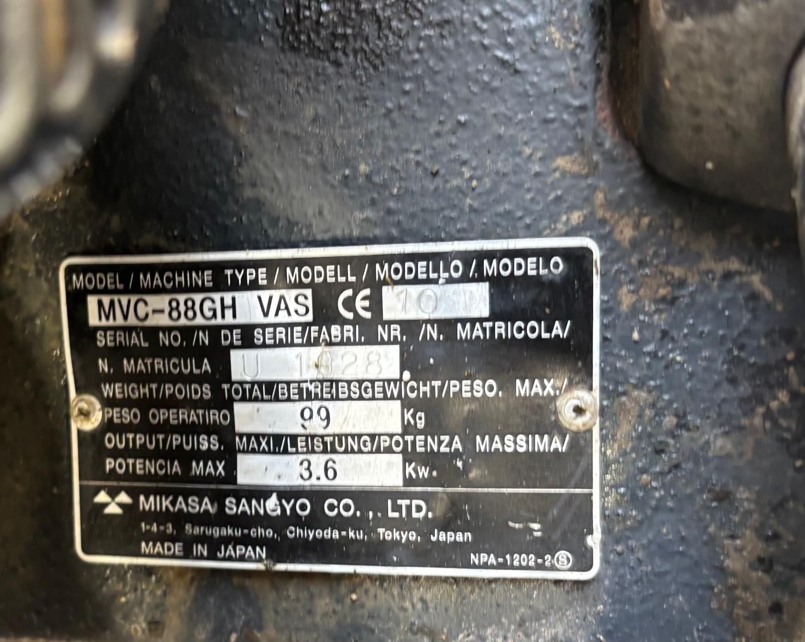 Hutter Alle Maschinen: Mikasa MVC-88 GH VAS Vibroplatte – Gebraucht aus Grono von laz_nx8q 4