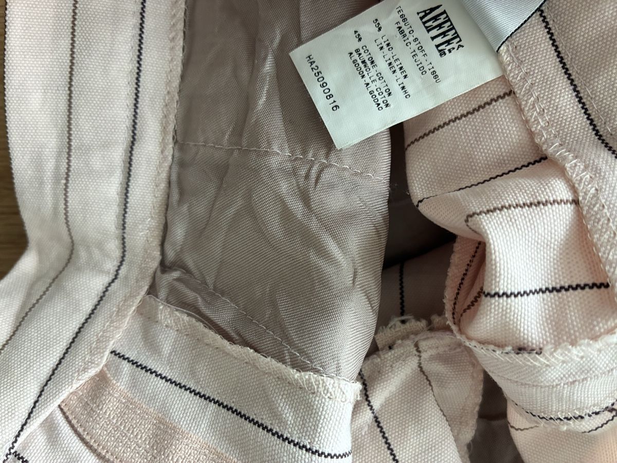 Moschino Pantaloni: Moschino Pants – Usato da Muralto venduto da eva_bjp2 2