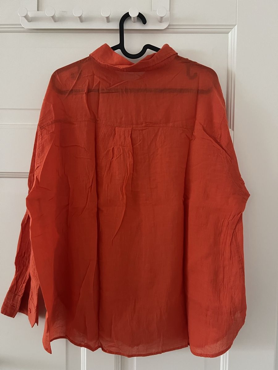 Blusen: Orange Semi-Transparent Button-Down Shirt Lightweight – Gebraucht aus Zürich von san_t2jq 1
