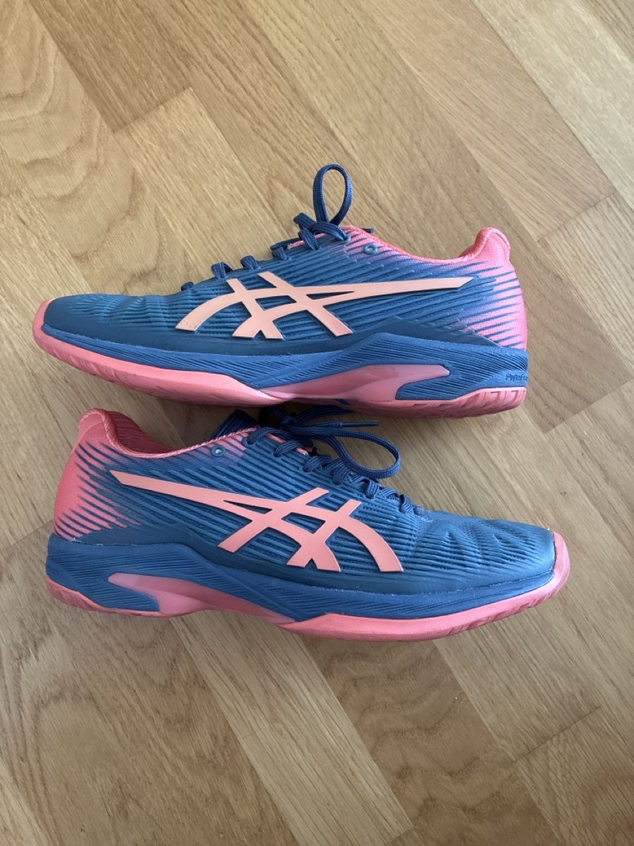 Asics Scarpe da donna: ASICS Solution Speed FF Grösse 39,5 – Usato da Zürich venduto da banane70