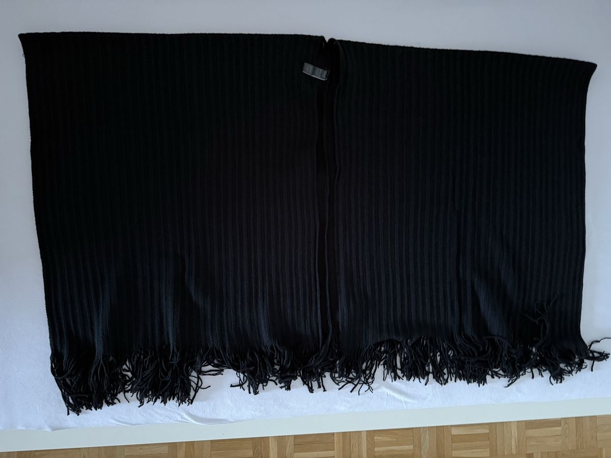 Sonstige Damenmode: Marks and Spencer black cape neuf – Neu (gemäss Beschreibung) aus Epalinges von Lily2006 3