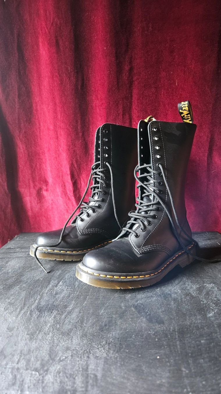 Scarpe da donna: Doc Martens – Nuovo e nell'imballaggio originale da Vermes venduto da Bergbiene