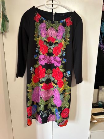 H&M Kleid schwarz - bunt