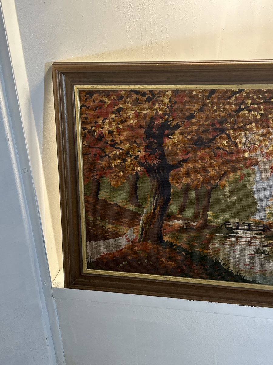 Foto & Immagini: Gerahmtes Stickbild Herbstlandschaft – Usato da Madiswil venduto da Bilranis1071 1