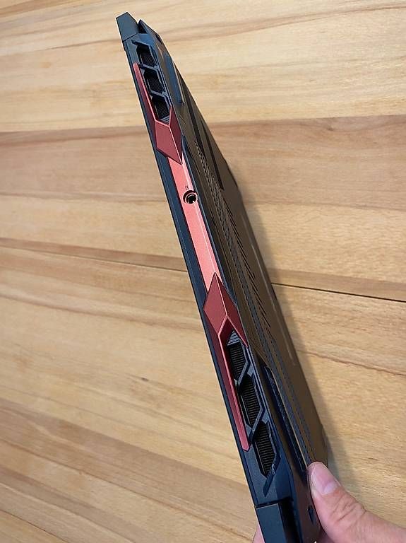 Acer Portables: PC portable Acer Nitro 5 Gaming – D'occasion à Broc par Phi_1228 3
