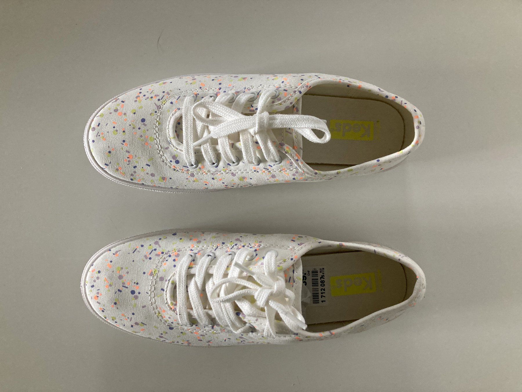 Scarpe da donna: Sneaker Keds blanches à pois taille 38 – Nuovo (secondo la descrizione) da Biel/Bienne venduto da almercaa 1