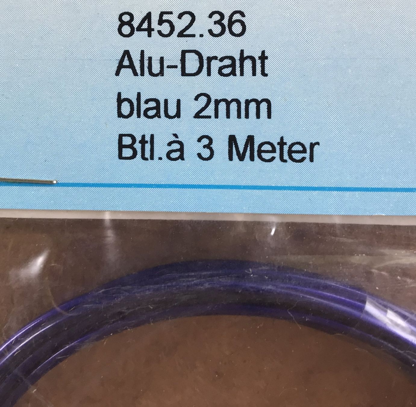 Componenti elettronici: LOT ALU-DRAHT BLAU 2MM ORIGINALVERPACKT – Usato da Ostermundigen venduto da Wyatt-Earp 2