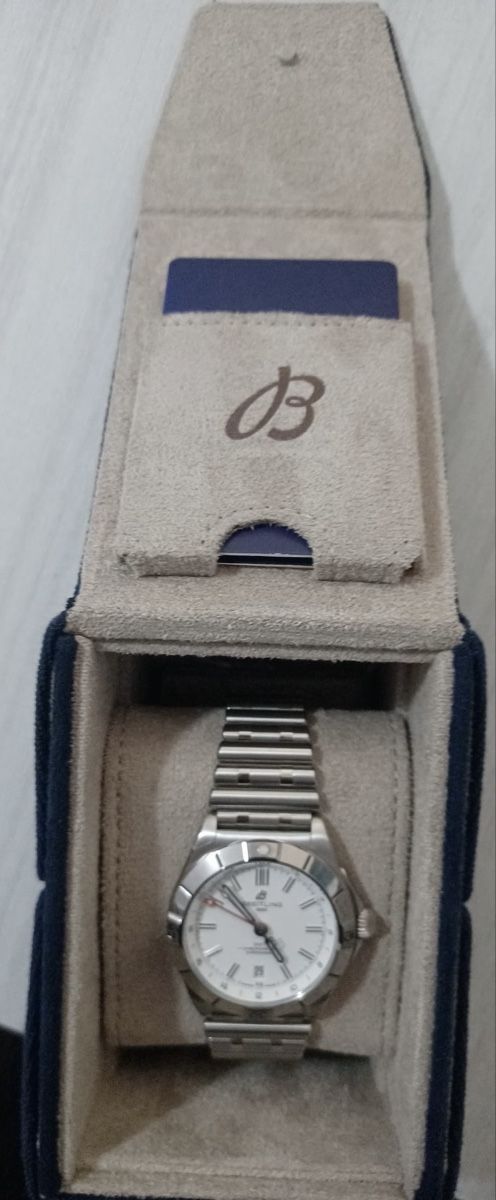 Breitling Orologi: Orologio Breitling Chronomat Automatic GMT 40 reference A323 – Nuovo (secondo la descrizione) da Agra venduto da and_7gx9 9
