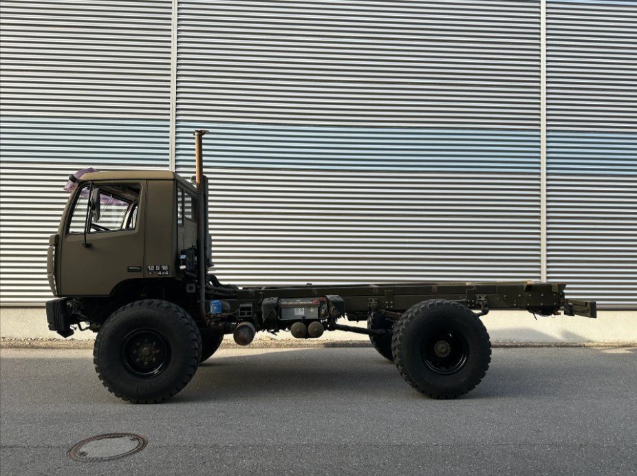 Steyr Autocarri: STEYR 12 S 18 4X4 – Usato da Alpnach-Dorf venduto da Hess-Automobile 1