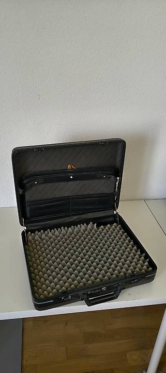 Valigie & Borse: Aktenkoffer / Vintagekoffer abschliessbar – Usato da Wil SG venduto da Terapro 2