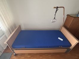 Elektrisches Pflegebett - Marke Burmeier - Modell Dali