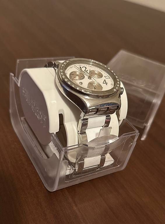 Orologi: Swatch Armbanduhr, weiss & silber – Usato da Luzern venduto da bar_v528 1