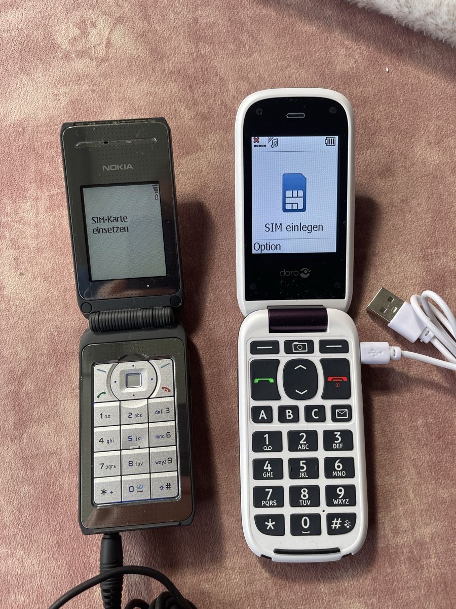 Handys / Smartphones: Zwei Stück Handy inklusive Lgerät – Gebraucht aus Regensdorf von mex5145 1