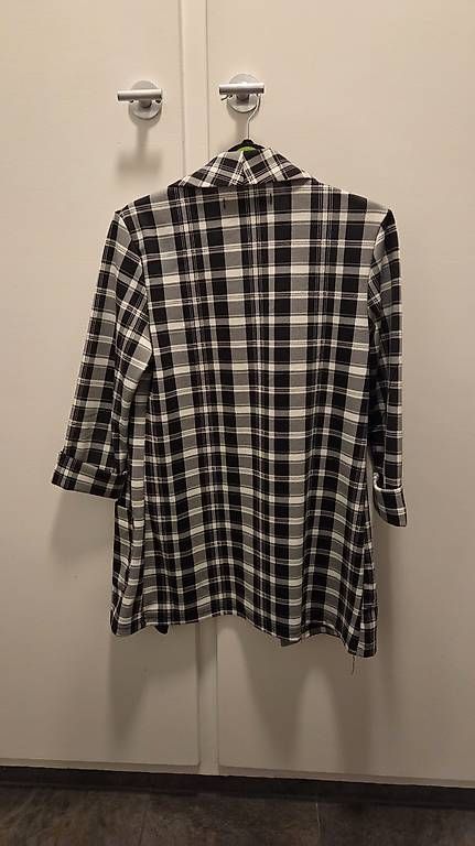 Giacche: schwarz weiss karierter Blazer, S/36 – Usato da Bern venduto da nigq 2
