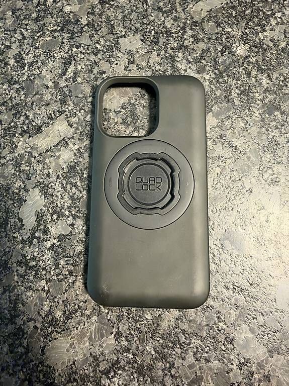 Topcase: Quadlock Iphone 13 Pro – Gebraucht aus Kehrsatz von yue_6bxp