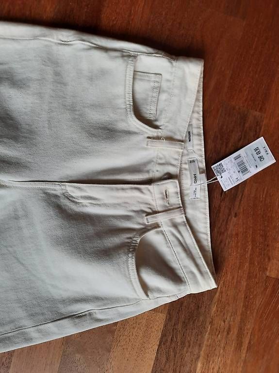 Mango Jeans: MANGO  Damen Jeans Gr.34 ***NEU*** – Nuovo e nell'imballaggio originale da Buchs SG venduto da miska01 1