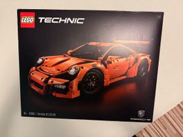 LEGO Technic Porsche 911 GT3 RS 42056 montiert mit OVP