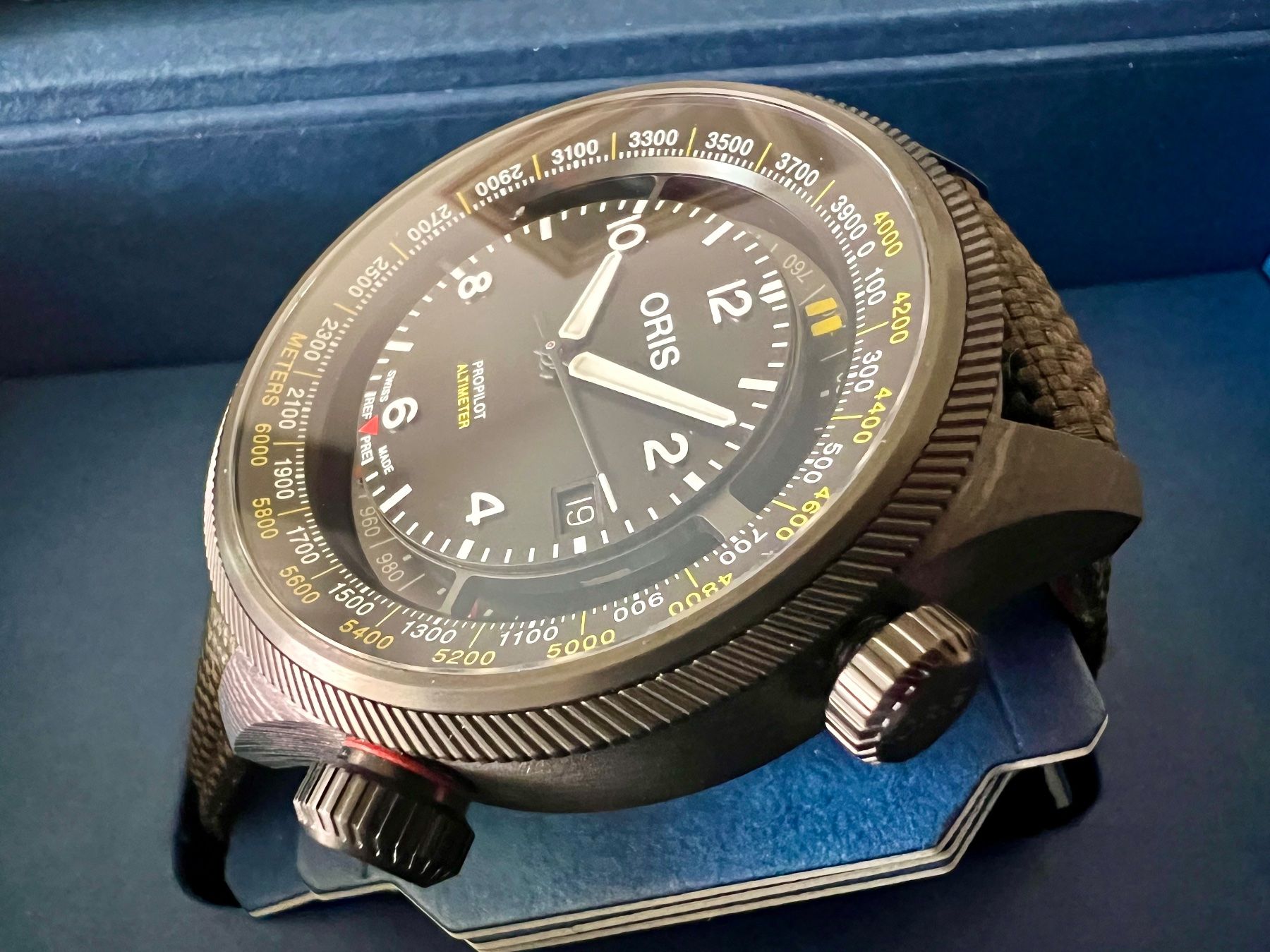 Oris Orologi: ORIS ProPilot Altimeter Échelle Mètres, Full Set, Fr. 6300.- – Nuovo (secondo la descrizione) da Le Mont-sur-Lausanne venduto da LycaGallery 1