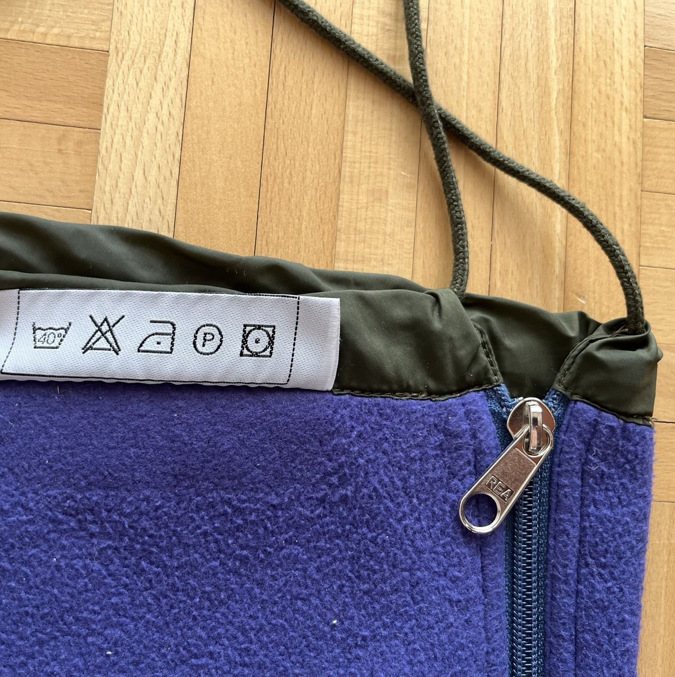 Armée suisse Sacs de couchage: Original Schweizer-Armee Innenschlafsack "Flauschi" – D'occasion à Oberägeri par SpidiamSee 4