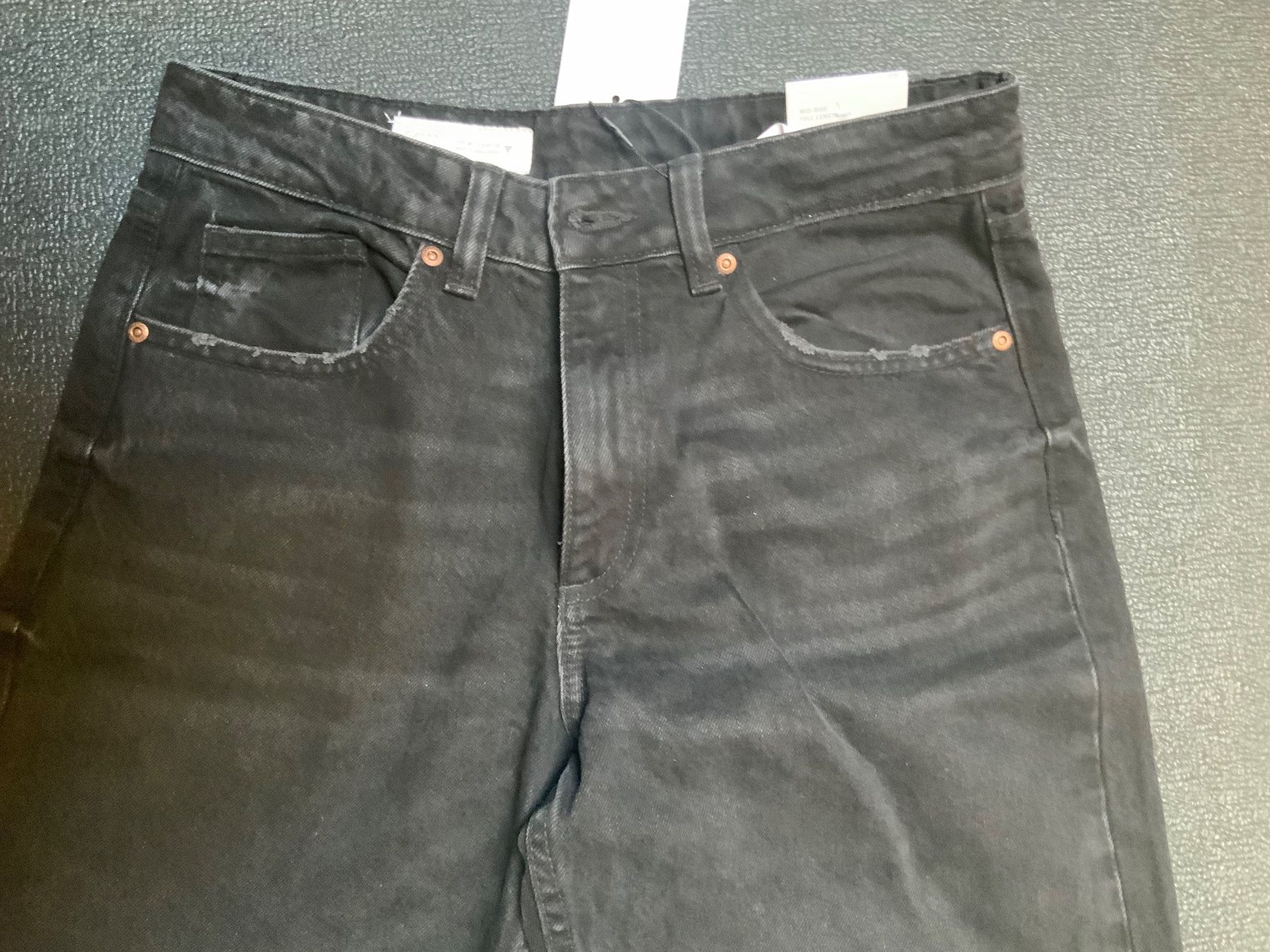Zara Jeans: Jeans Zara Wide Leg – Usato da Fribourg venduto da MaCruPi 4