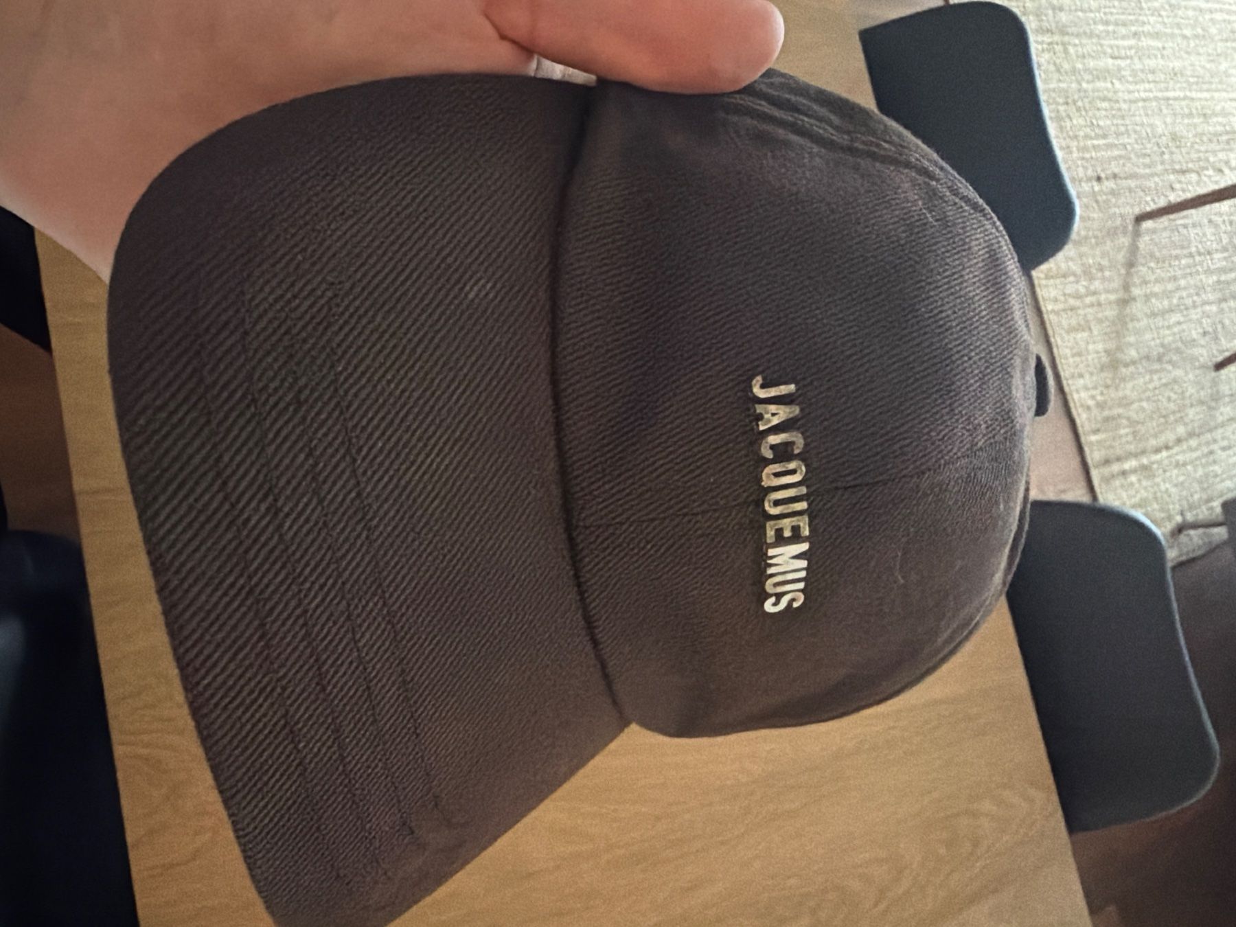Jacquemus Copricapi, berretti & cappellini: Jacquemus Cap – Usato da Zürich venduto da Gamefan 5