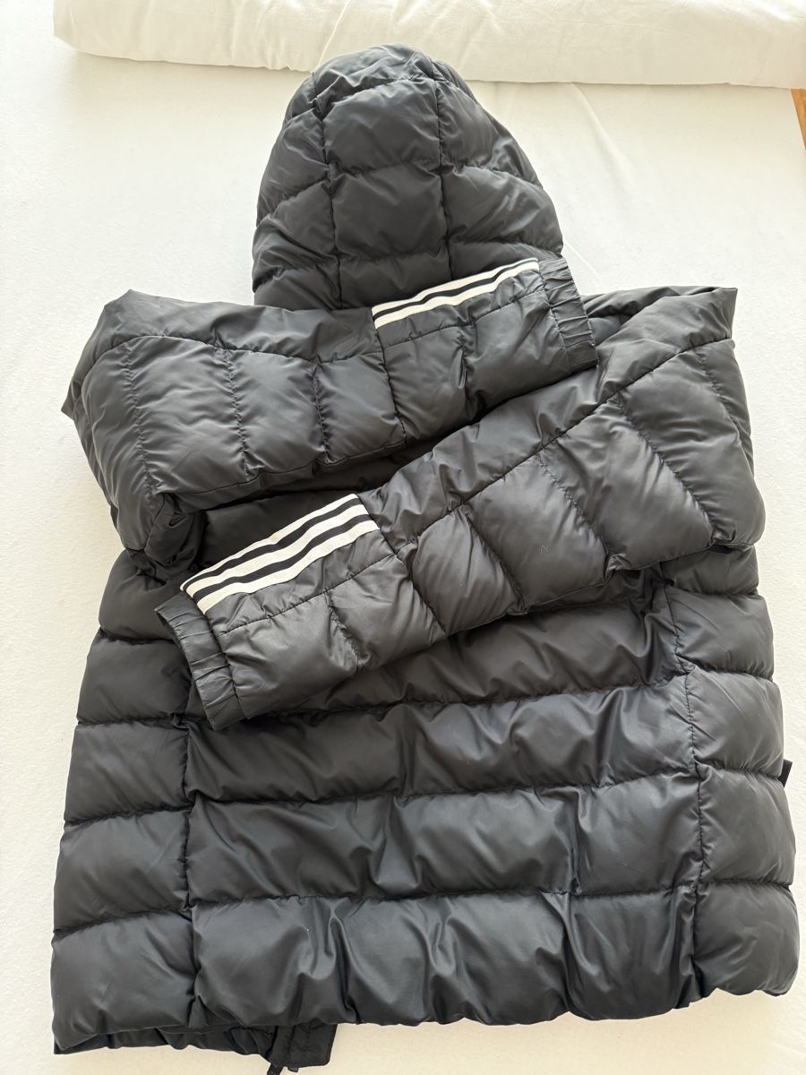 Giacche: Adidas Winterjacke  – Usato da Rothrist venduto da Lon28 1