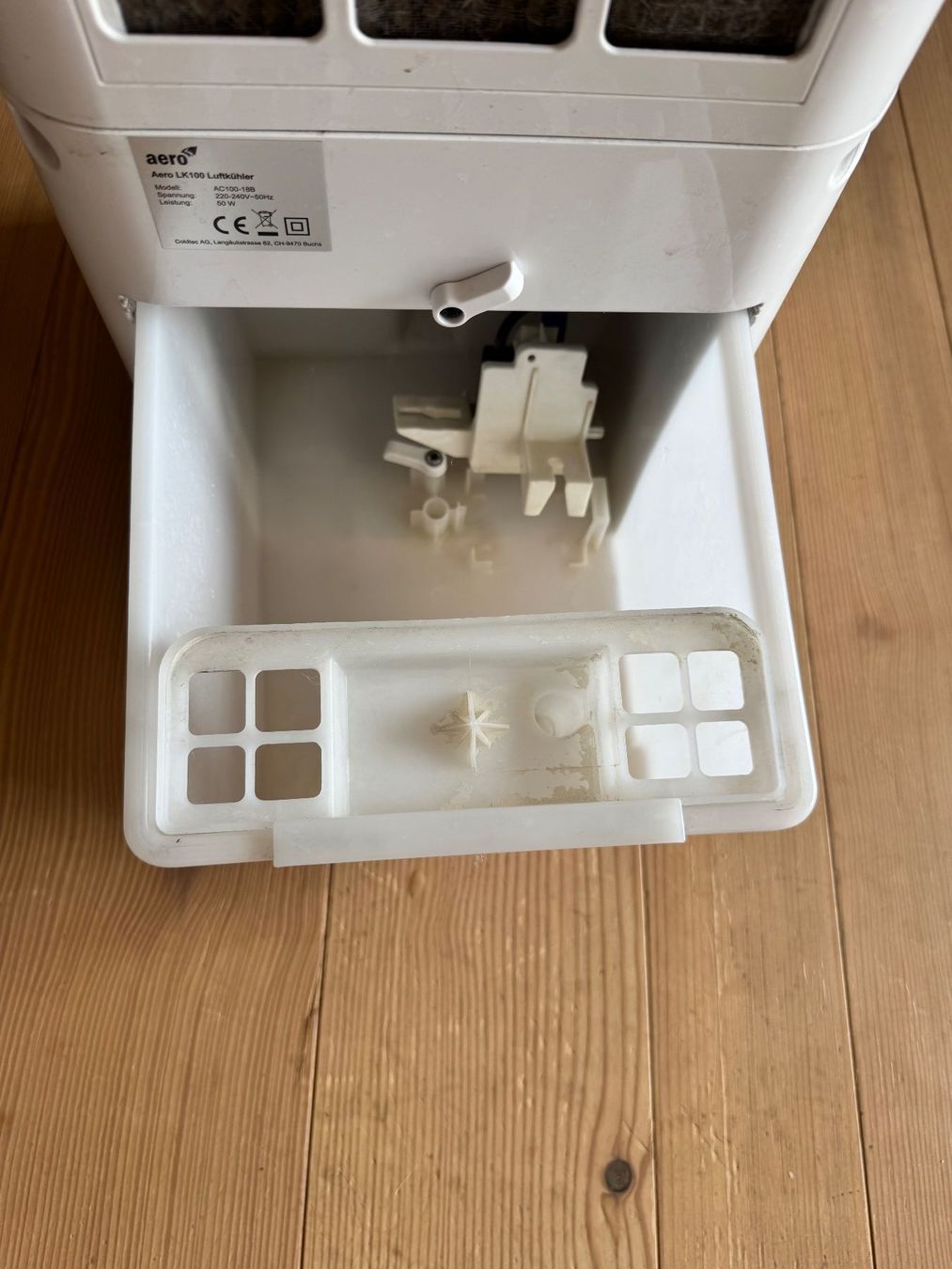 Frigoriferi & Refrigeratori: Portable Air Cooler with water level indicator – Usato da Oberägeri venduto da aka_skz8 3