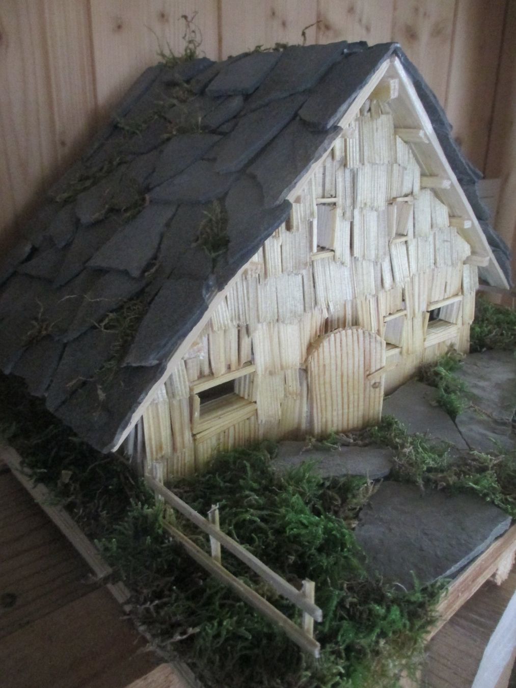 Tutte le decorazioni: Krippen Chalet – Nuovo (secondo la descrizione) da Hasle LU venduto da Flamme6 2