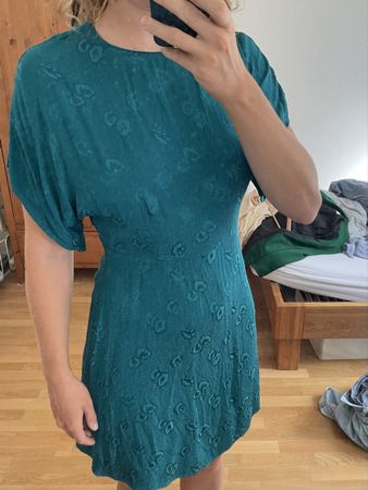 MANGO Kleid petrol Grösse S mit Muster Rückenausschnitt